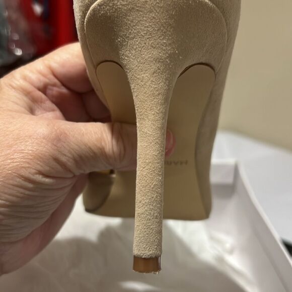 Marc Fisher Women's Meryl Pointy Toe Stiletto Dress Pumps In Light Natural Suede - Picture 7 of 13